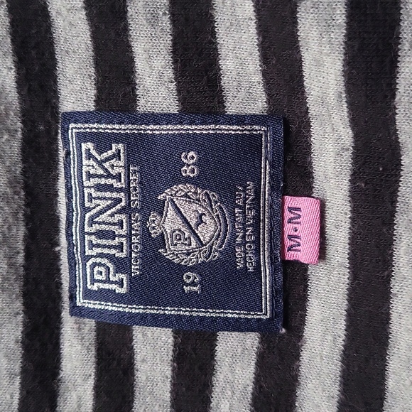 Victoria's Secret PINK Sweater - Picture 10 of 16